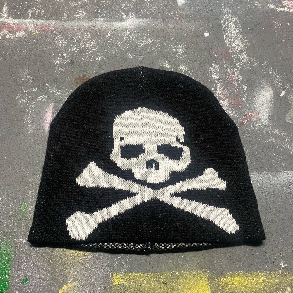 Skull beanie